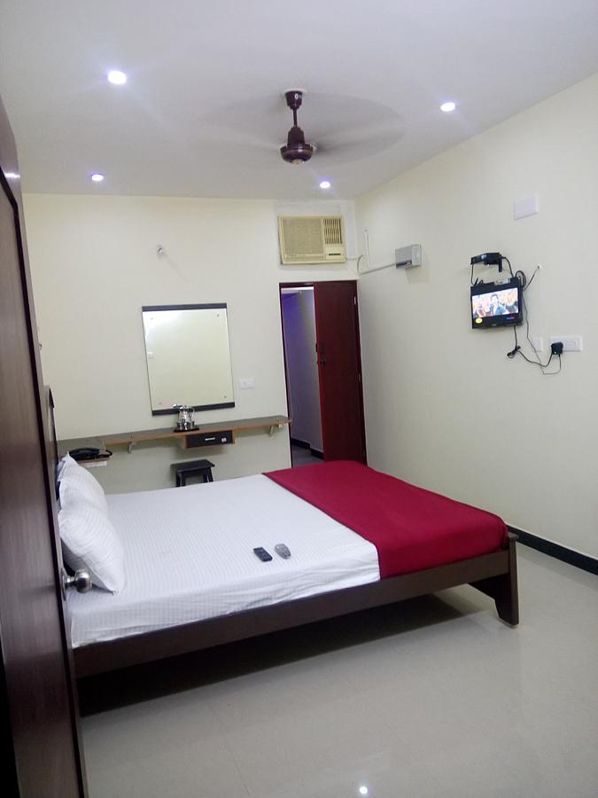 Krish Residency Hotel Madurai Bagian luar foto