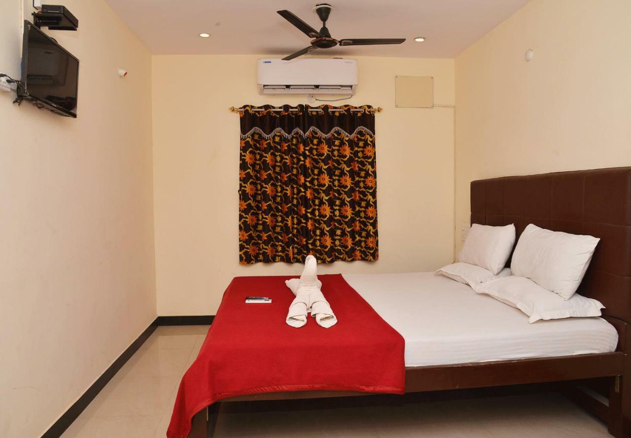 Krish Residency Hotel Madurai Bagian luar foto
