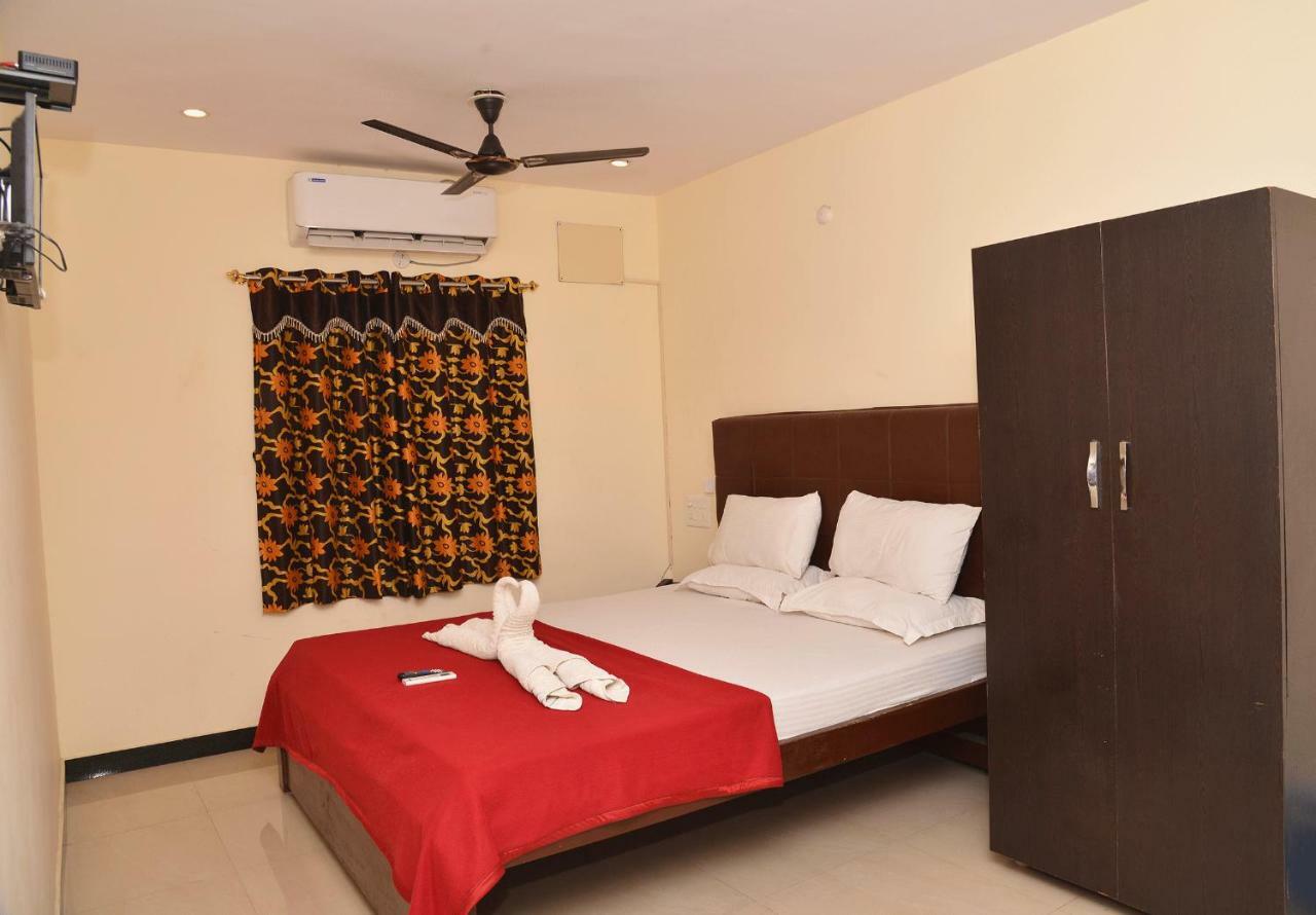 Krish Residency Hotel Madurai Bagian luar foto