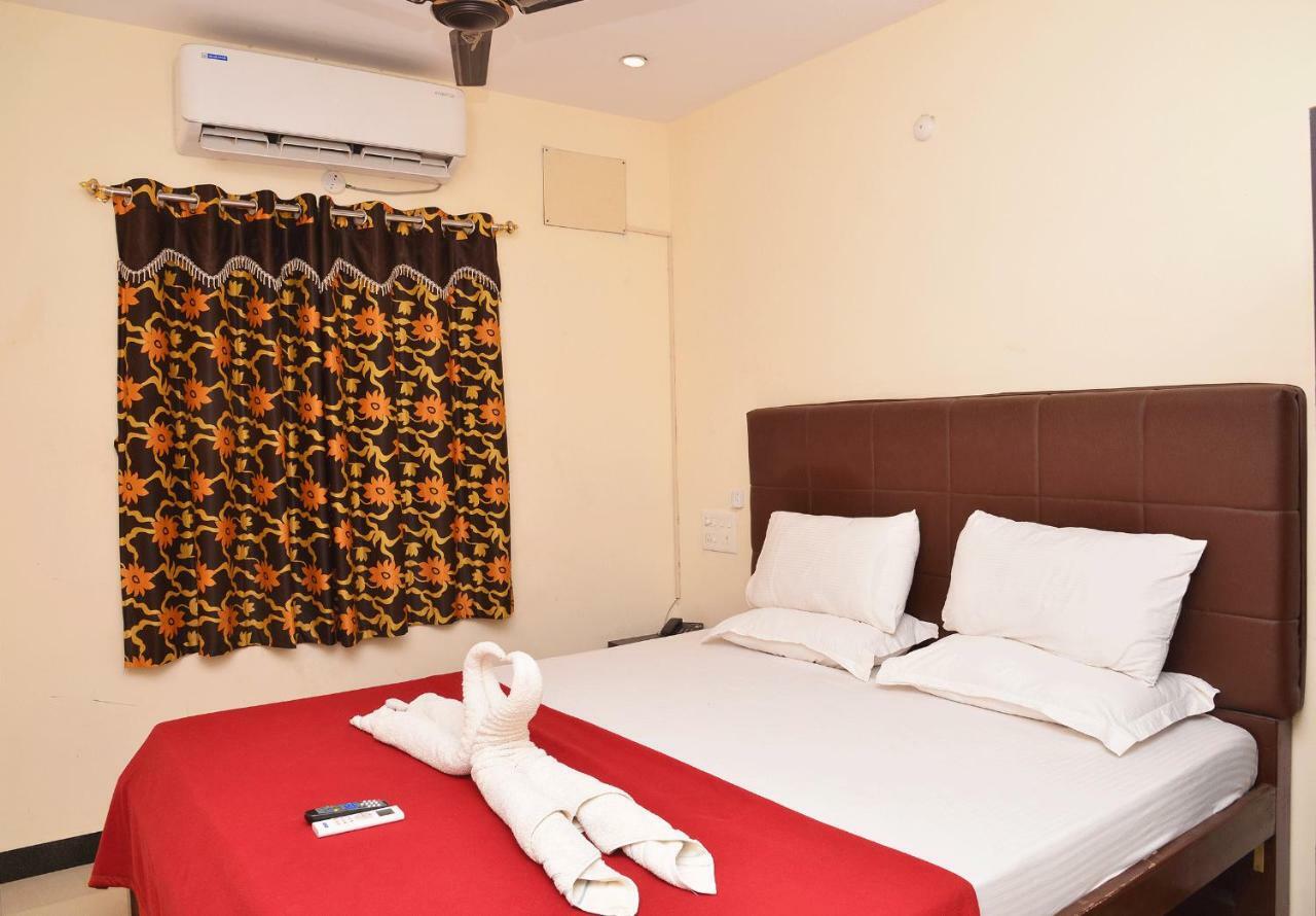 Krish Residency Hotel Madurai Bagian luar foto
