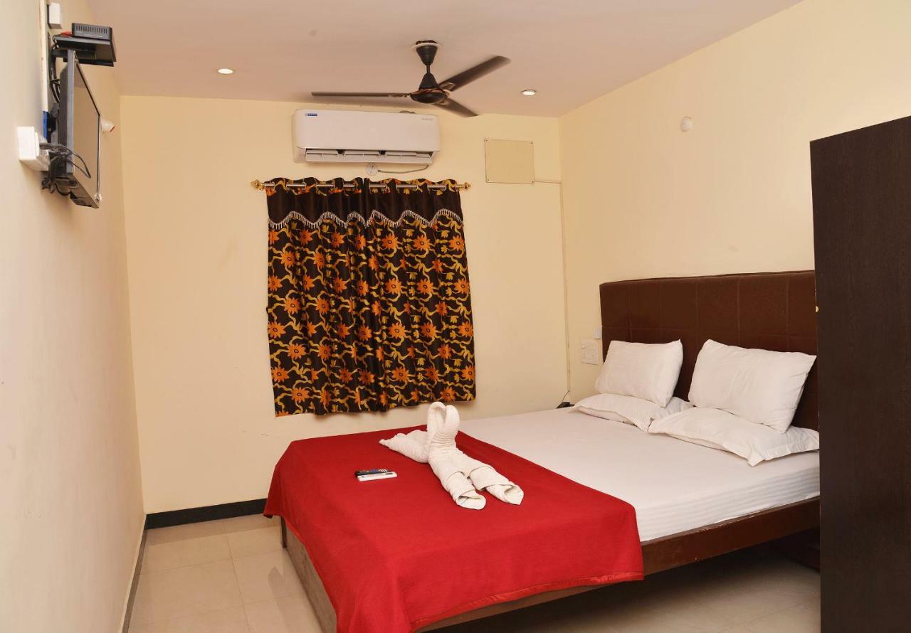 Krish Residency Hotel Madurai Bagian luar foto