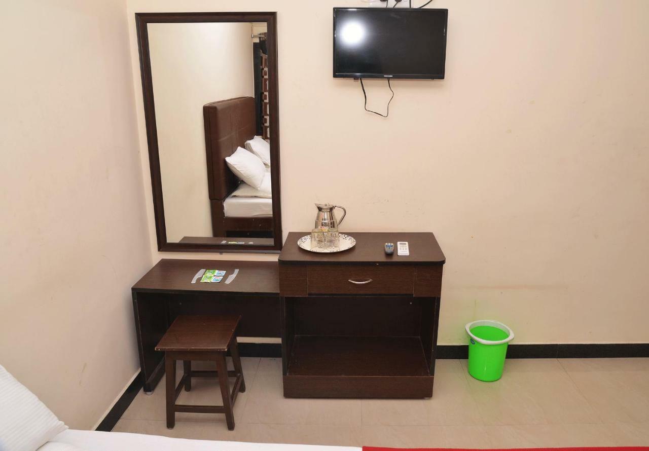 Krish Residency Hotel Madurai Bagian luar foto